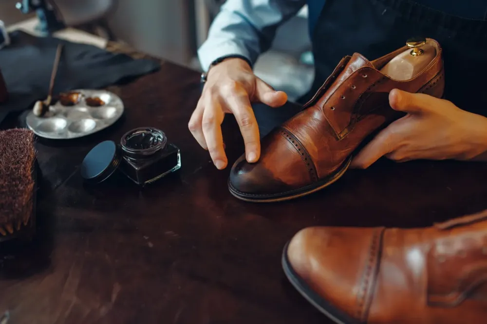 chaussure cuir uséwebp
